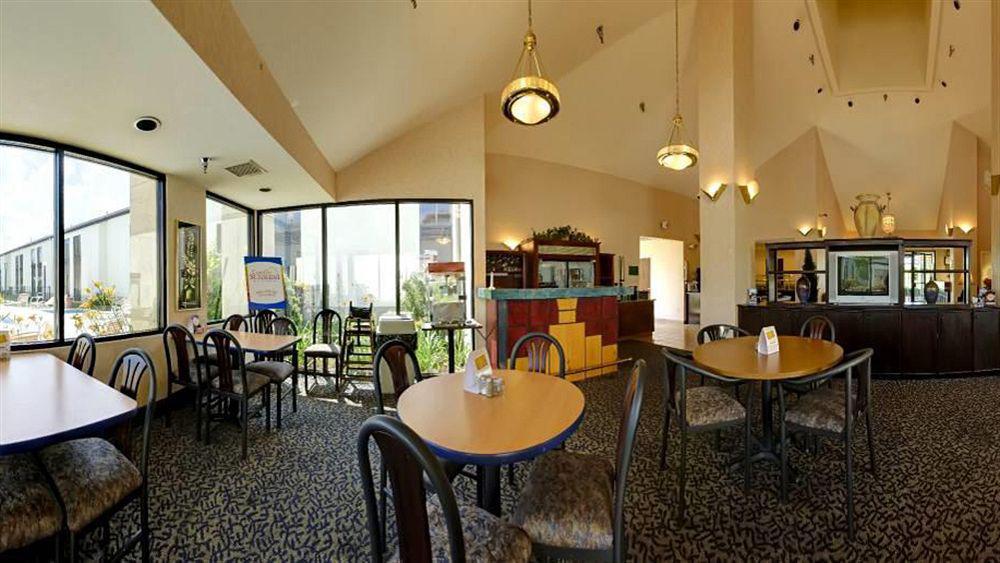 Greenstay Inn & Suites Court View Springfield Exteriér fotografie