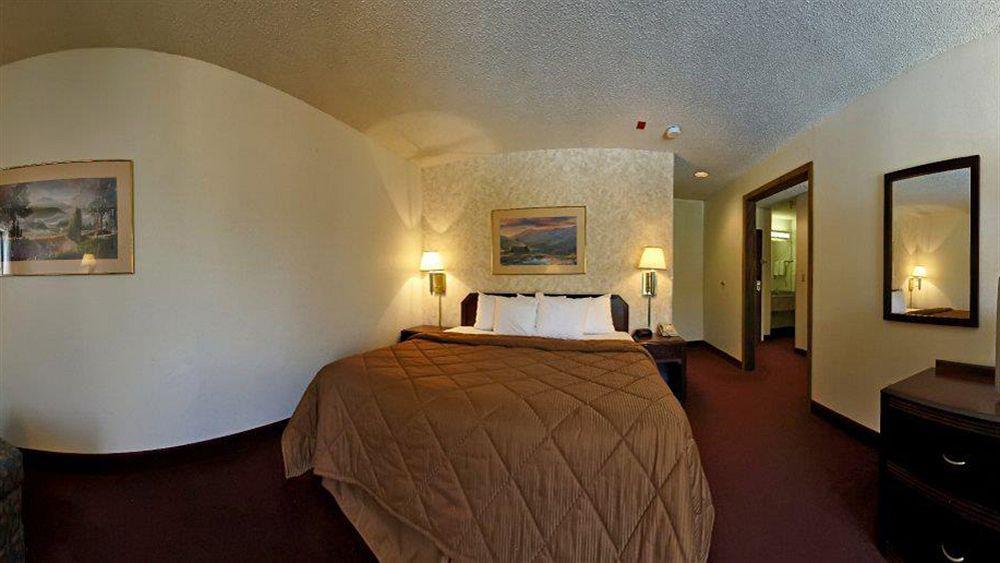 Greenstay Inn & Suites Court View Springfield Exteriér fotografie